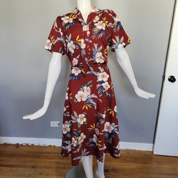Rock N Romance Honolulu Dress with Neck Tie Detail, VGUC, Size 14 - Picture 2 of 11